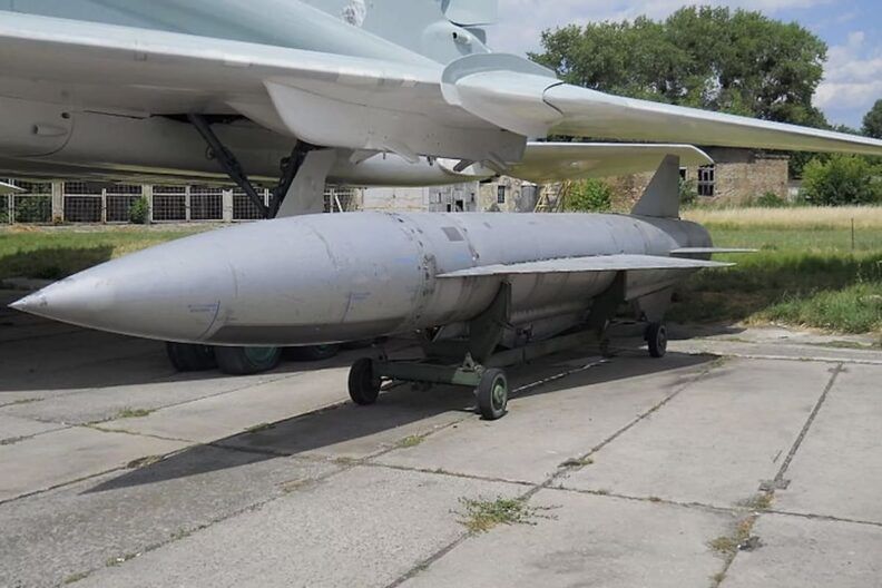 Ракета Х-22: характеристики снаряда, якими Росія атакує Україну