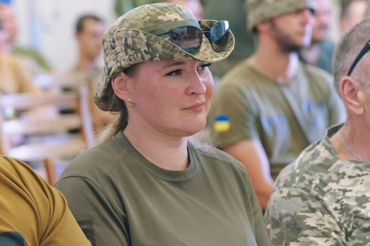 половина кандидатів у військо жінки