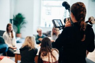 чи можна знімати людину без її згоди у громадських місцях