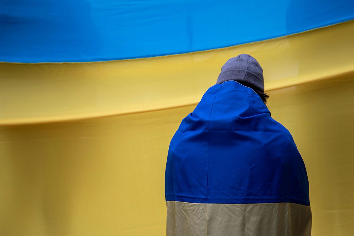 Невидимі та самотні у своєму горі: як чоловіки переживають втрату синів на війні