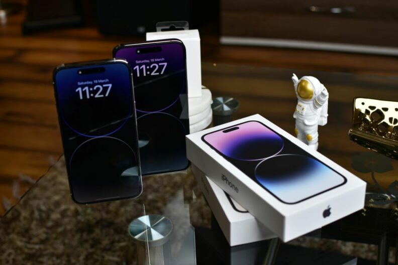 Як заряджати iPhone від iPhone і чи можливо це: що потрібно знати