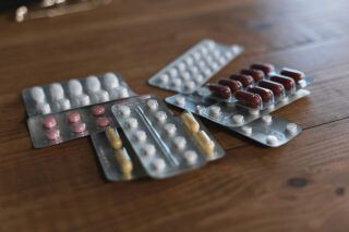 Як розрахуватися 1000 грн від Зеленського за ліки