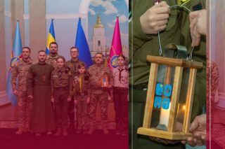 Символ света, который побеждает тьму: пластуны передали ВСУ Вифлеемский огонь мира