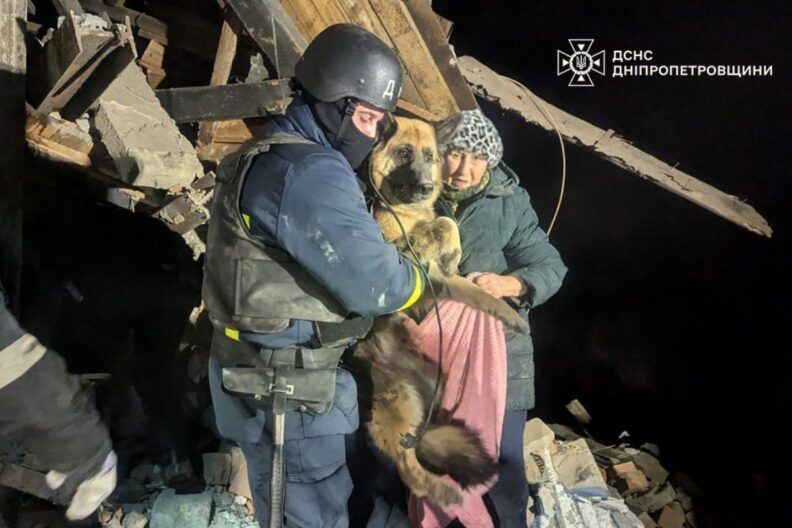 Балістикою по житловому будинку: наслідки удару по Кривому Рогу