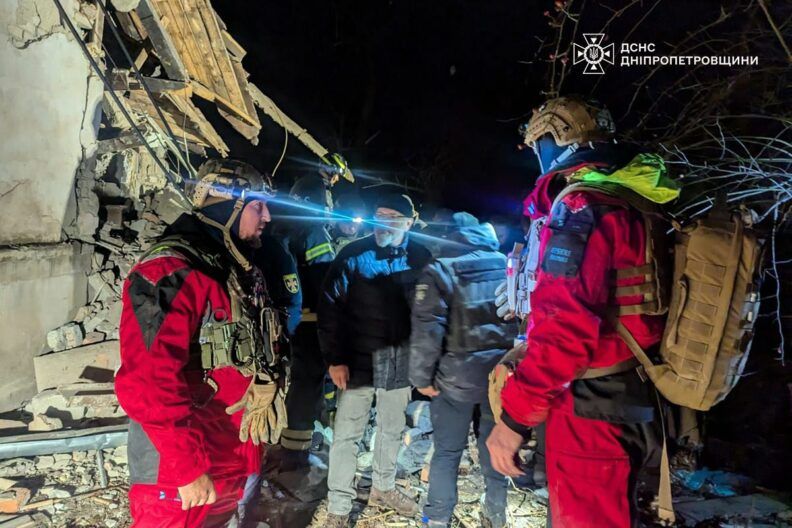 Балістикою по житловому будинку: наслідки удару по Кривому Рогу