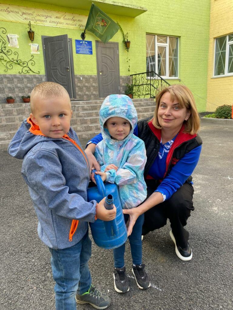 Вихователька Вікторія Душина
