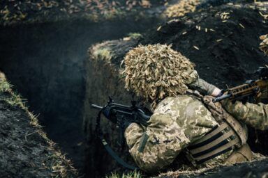 Фото до: Чи можуть ТЦК мобілізувати заброньованих працівників: розʼяснення ситуації