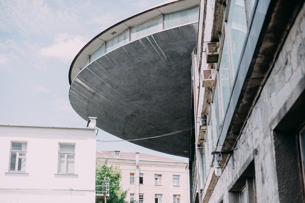 Тарілка на Либідській