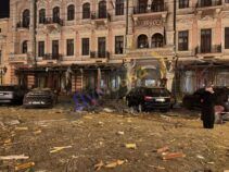 Фото к: Взрывы в Одессе: пострадала гостиница Бристоль