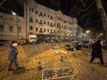 Фото к: Взрывы в Одессе: пострадала гостиница Бристоль