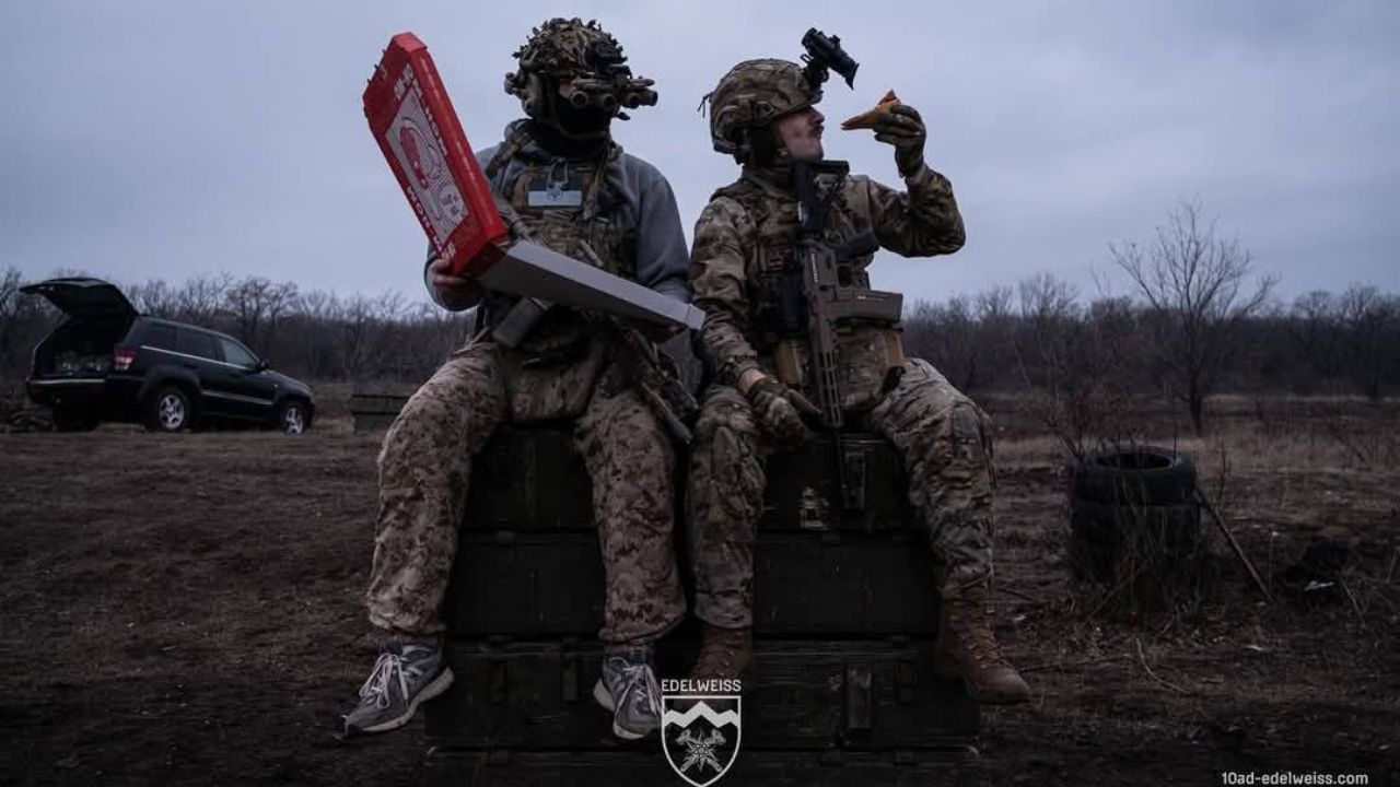 Карта бойових дій 4 лютого 2025: росіяни нещадно бомбардують Покровський напрямок