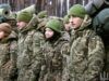 Гражданство для жен и мужей военных: Зеленский подписал новый закон