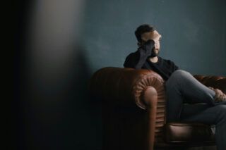Фото до: Друзі не сприймають твого партнера: що робити