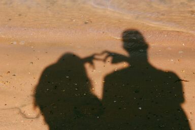 Любов чи пастка? 6 неочевидних сигналів того, що стосунки отруюють твоє життя