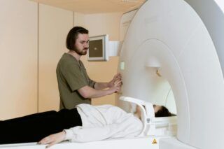 Фото к: Как бесплатно сделать КТ и МРТ: пошаговая инструкция