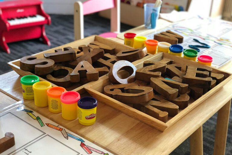 Фото 1 до: Що заважає жінкам виходити на ринок праці