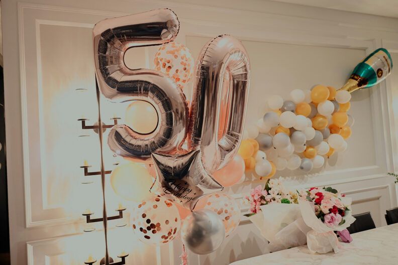 Вітання з 50-річчям жінці