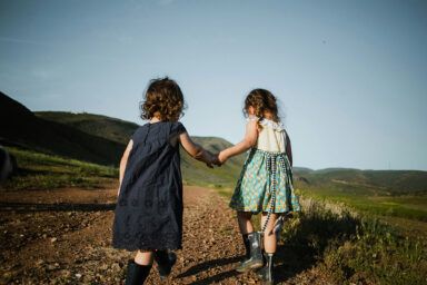 Що робити, якщо дитина ходить на носочках