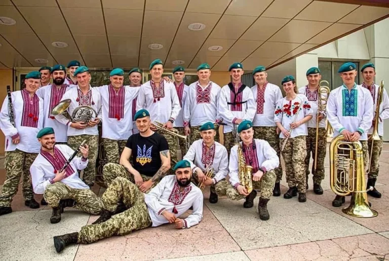 полон