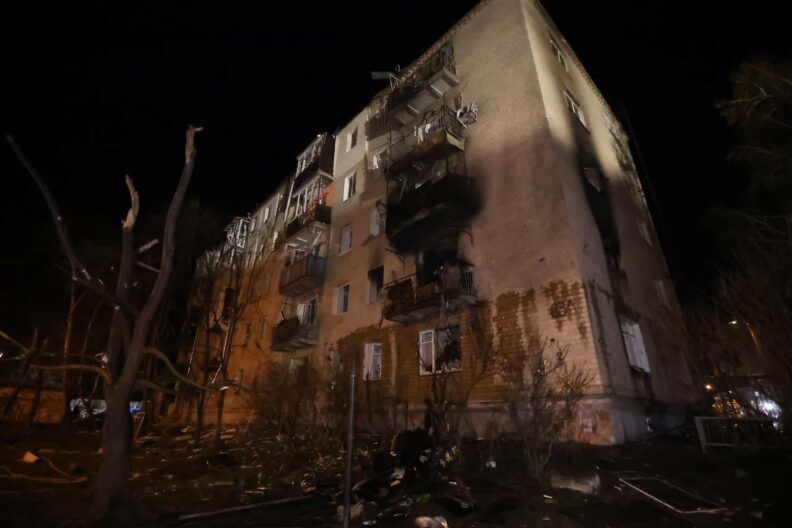 Загиблі у Харкові, руйнування у Дніпрі та Запоріжжі: наслідки нічного обстрілу України