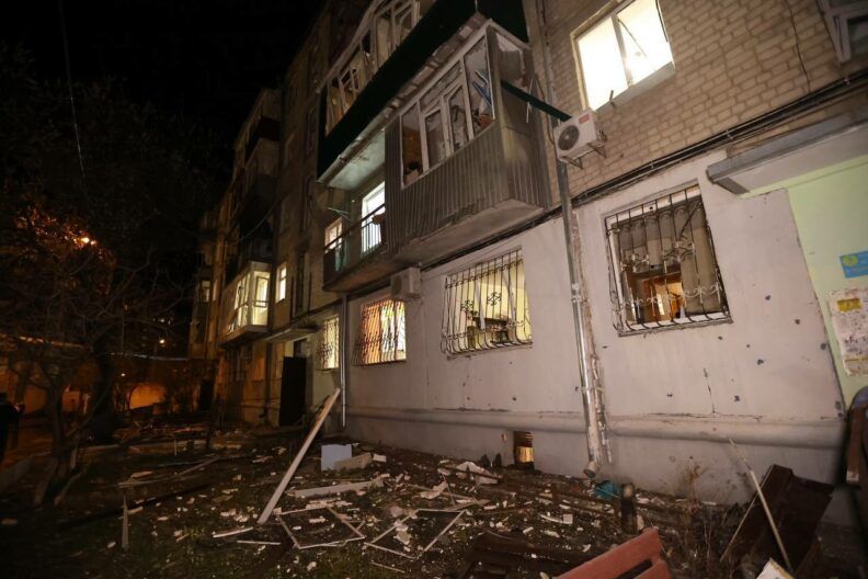 Загиблі у Харкові, руйнування у Дніпрі та Запоріжжі: наслідки нічного обстрілу України