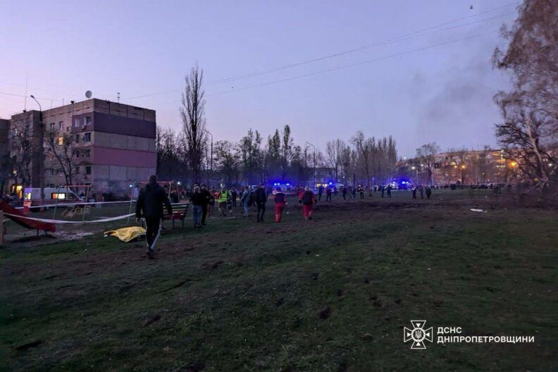 Загинули діти! Росія поцілила по мирних людях у Кривому Розі (ОНОВЛЕНО)