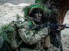 У місті вже стоїть трупний запах: Мирноград до останнього бореться за життя
