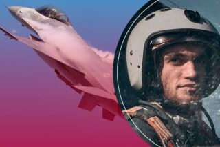 пилот F-16