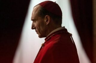 Зеленского выделили на церемонии прощания с Папой — какую догму нарушил Ватикан