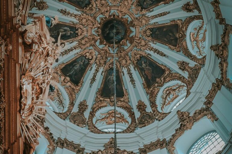 Фото 1 до: 9 травня — перенесення мощей Миколи Чудотворця