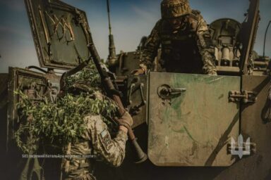 Липка стрічка і електричний стілець: проект Вікторія відкрив світу масштаби російських катівень