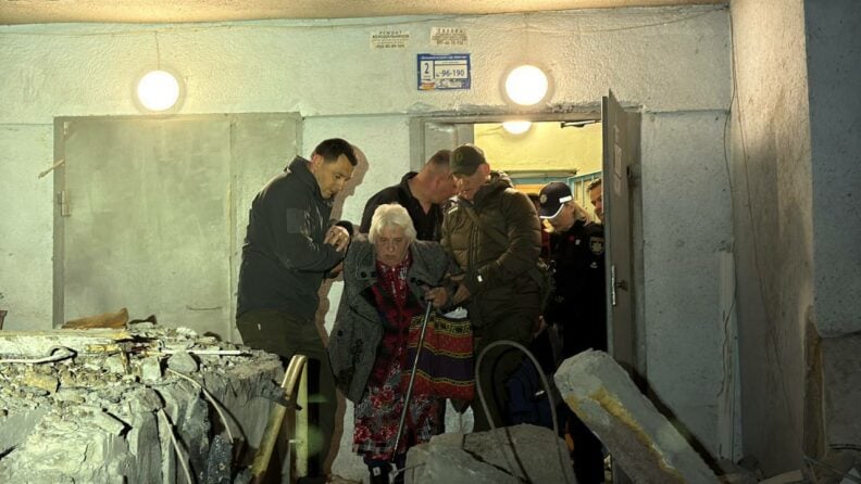Пожилая пара не выходила на связь… Россия атаковала Одессу дронами — есть погибшие