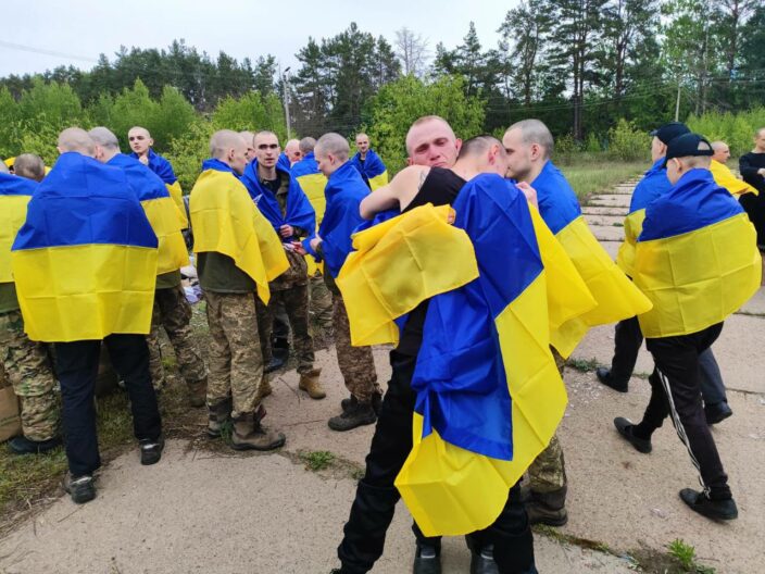 Нарешті вдома! Ще 205 українських захисників повернулися з російського полону