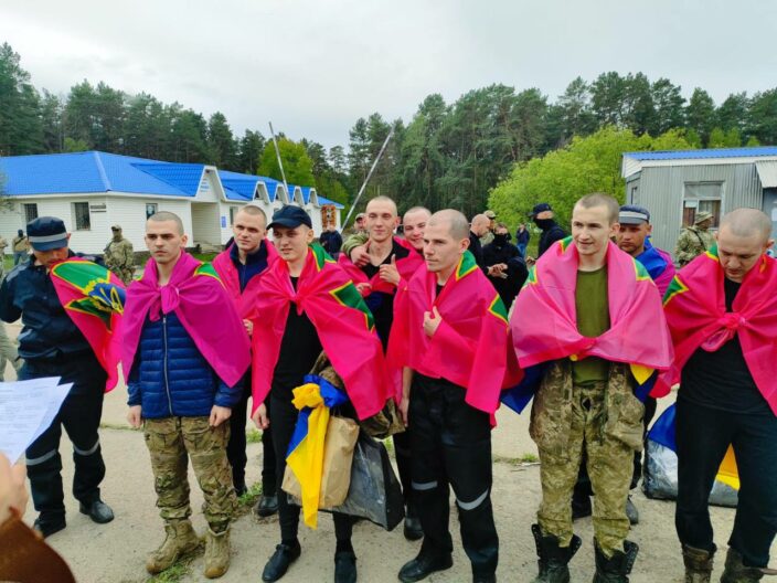 Нарешті вдома! Ще 205 українських захисників повернулися з російського полону