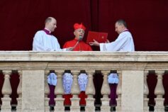 папа римский роберт превост