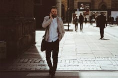 Як подзвонити оператору Київстар