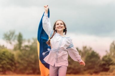 Історичний момент: Зеленський підписав закон про ратифікацію угоди про надра між Україною та США
