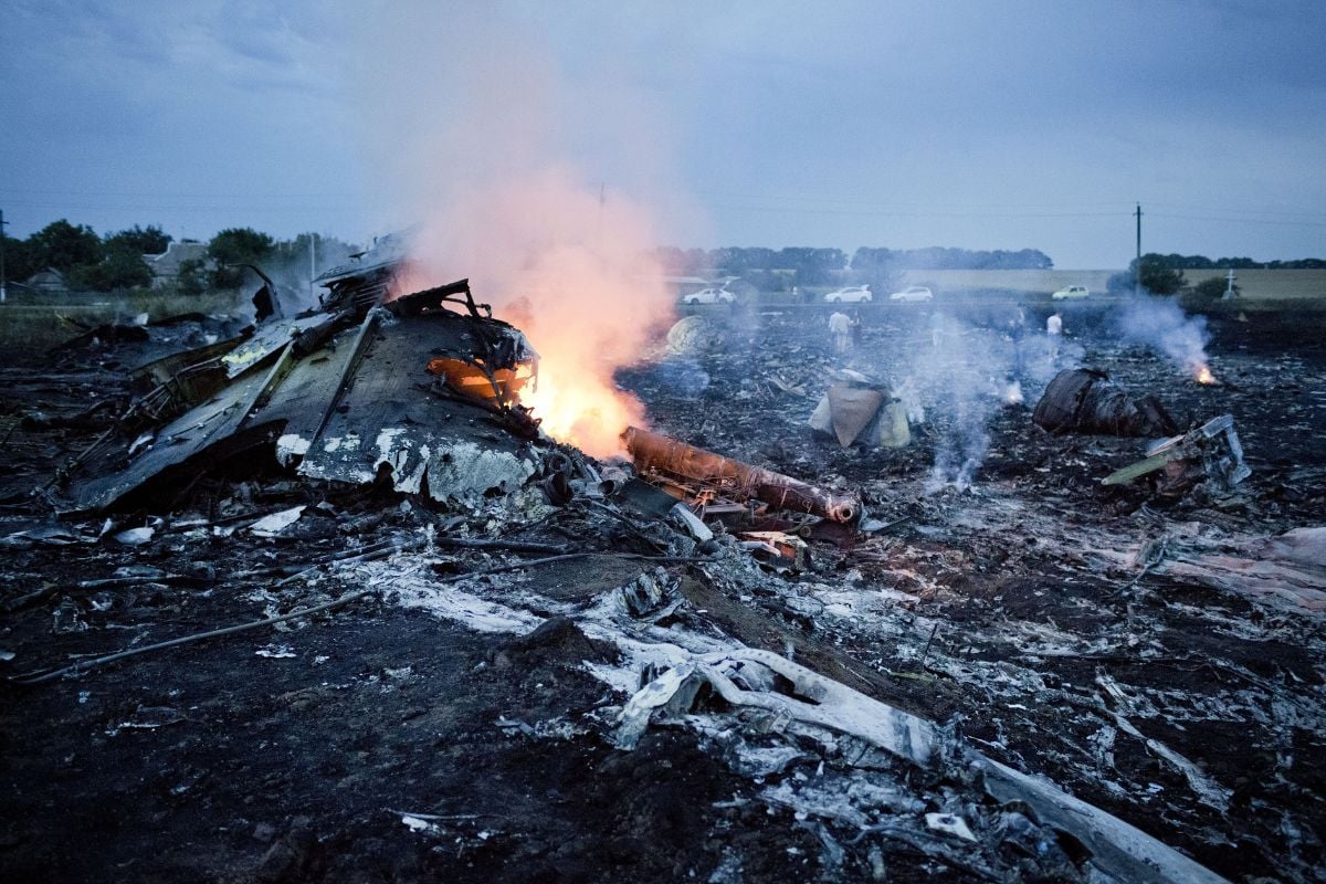 Збиття літака MH17