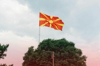 Доброго вечора, ми з України: началось голосование за новую почтовую марку