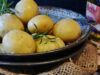 Чи потрібно чистити молоду картоплю перед варкою, жаркою або запіканням