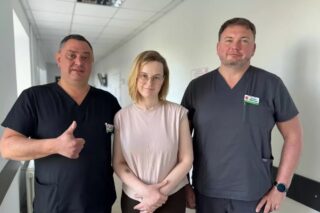 Навіть торкнутися не можу! Що робити, якщо згорів (-ла) на сонці та як зняти почервоніння
