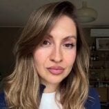 “У мене постійно мігрень. Це точно до невролога — чи може бути справа у гормонах?”