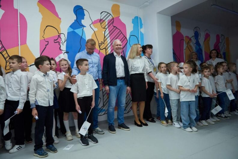 Мы остаемся и поступаем здесь! Выпускники Харькова о последнем звонке и своих мечтах
