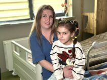 Понад місяць не дихала сама! Як лікарі вибороли життя для семирічної Каріни