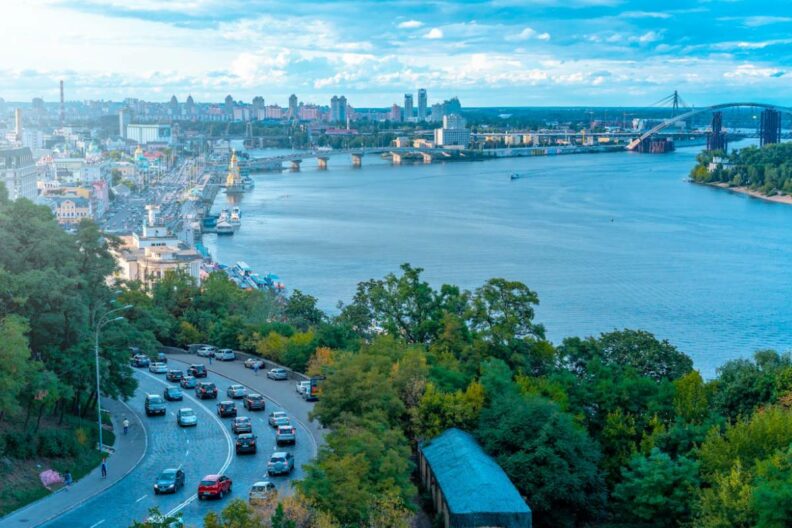 погода в киеве июнь 2025