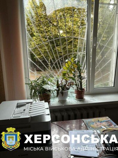 КАБом по Херсонській ОВА: пошкоджено будівлю, є постраждалі