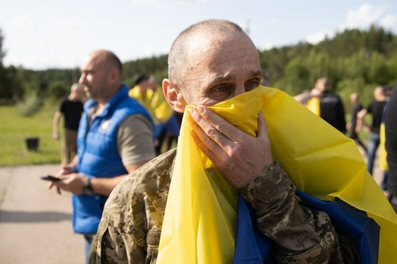 Обмін полоненими 10 червня: додому повертається молодь і важкопоранені захисники