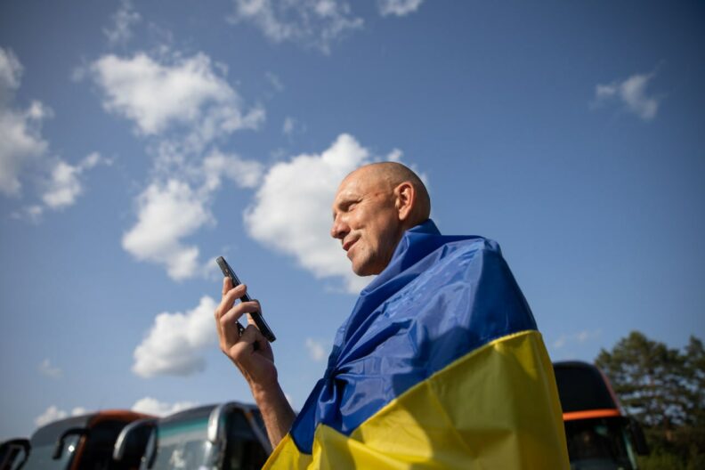 Обмін полоненими 10 червня: додому повертається молодь і важкопоранені захисники