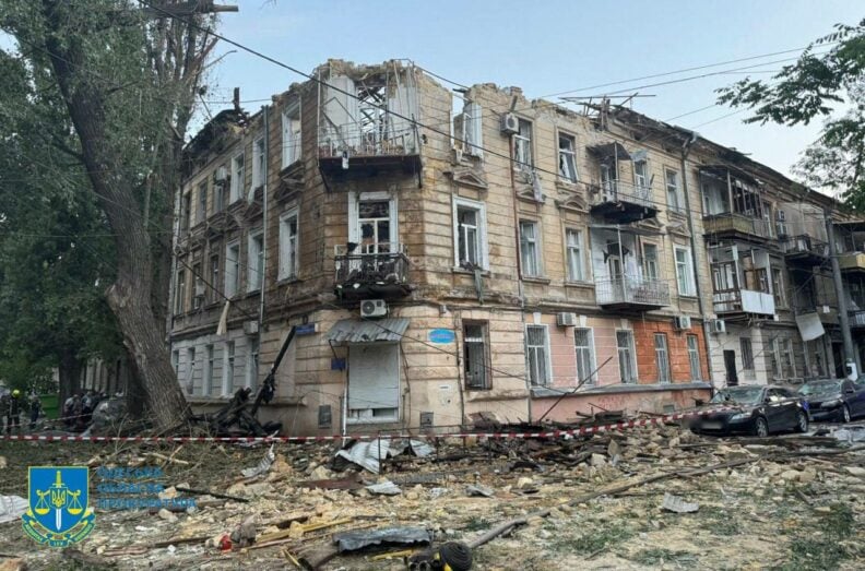 Удар по роддому в Одессе: россияне атаковали город беспилотниками