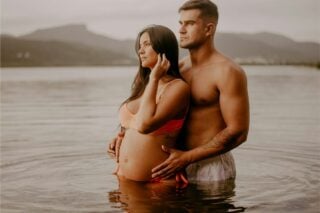 Чи можна вагітній купатись у річці